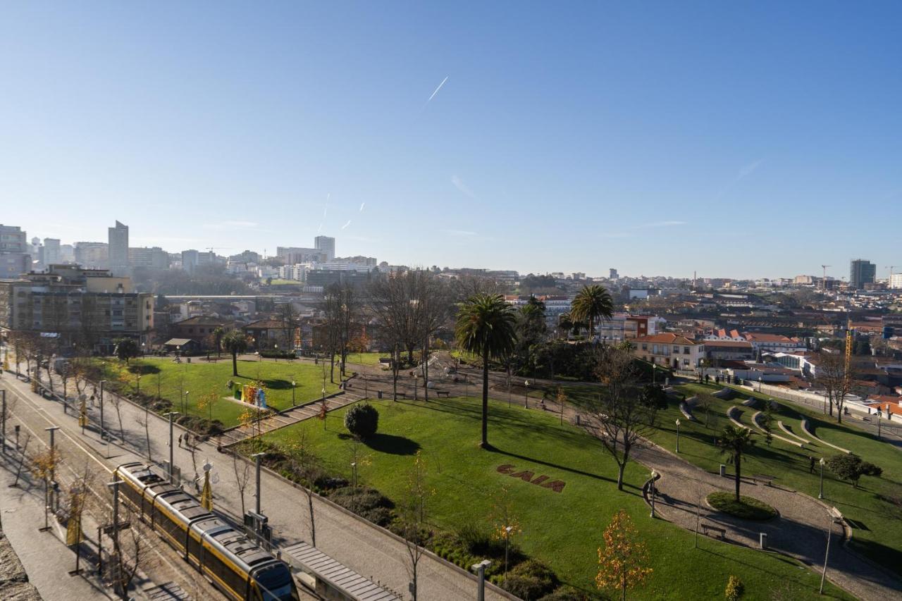 Apartament Gaya Avenue Flats - Elegant Contemporary Flats With Balcony Vila Nova de Gaia Zewnętrze zdjęcie