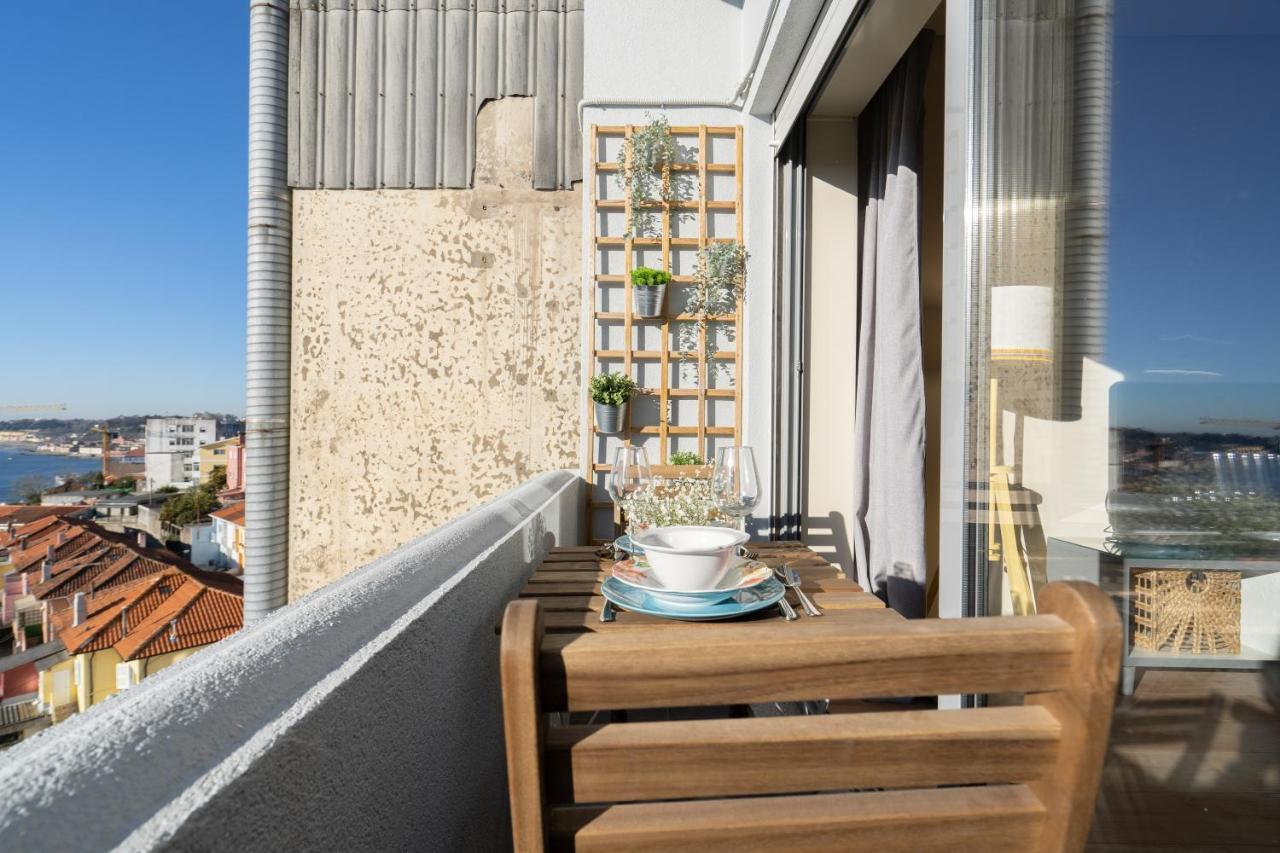 Apartament Gaya Avenue Flats - Elegant Contemporary Flats With Balcony Vila Nova de Gaia Zewnętrze zdjęcie